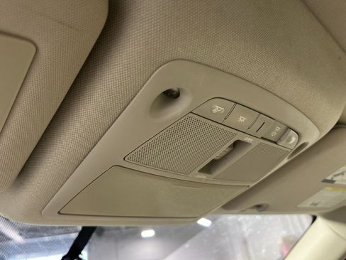 Used 2014 Nissan Rogue SV w/ SV Premium Package FWD image 34
