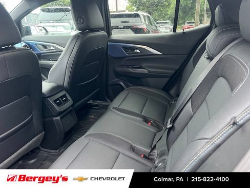 Used 2024 Chevrolet Equinox EV LT w/ Active Safety Package 3 FWD image 10