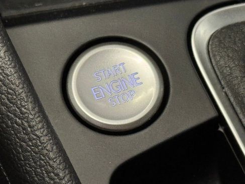 New 2025 Volkswagen Jetta SEL image 13