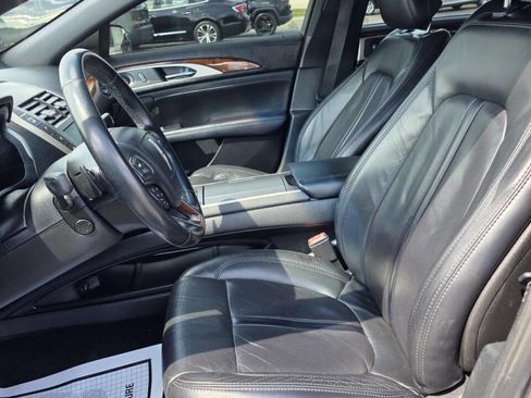 Used 2018 Lincoln MKZ Reserve image 16