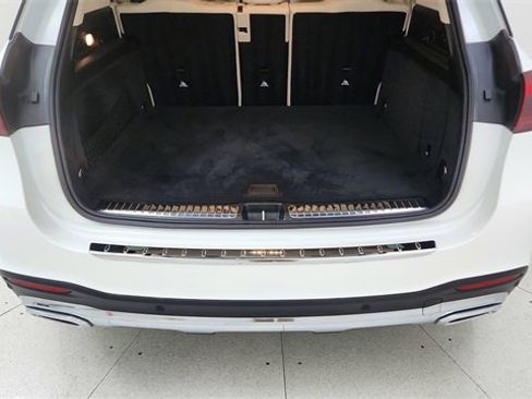 Used 2025 Mercedes-Benz GLE 350 4MATIC w/ AMG Line Exterior image 14