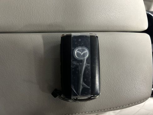 Used 2023 MAZDA CX-9 Signature image 34