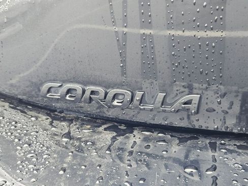 Used 2022 Toyota Corolla Hatchback image 30