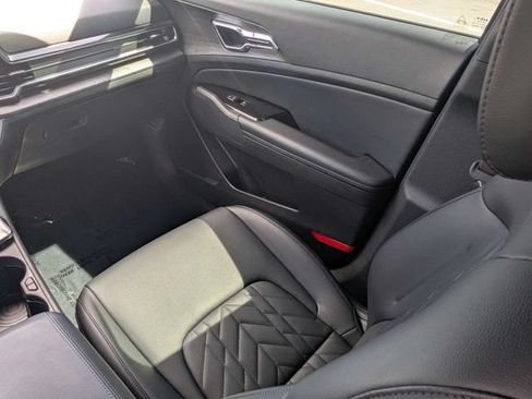Used 2023 Kia Sportage X-Line AWD/4WD image 19