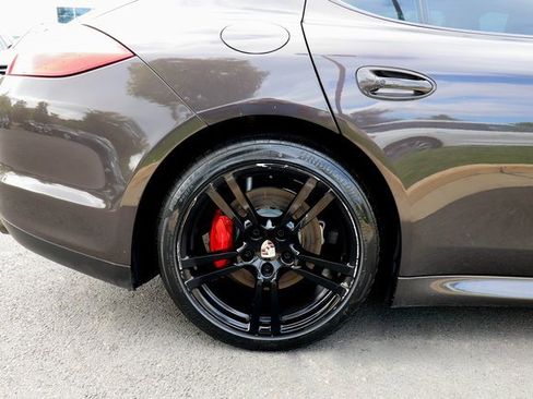 Used 2012 Porsche Panamera Turbo image 28