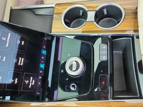 Used 2025 Cadillac Escalade Sport Platinum w/ LPO, Floor Liner Package image 57