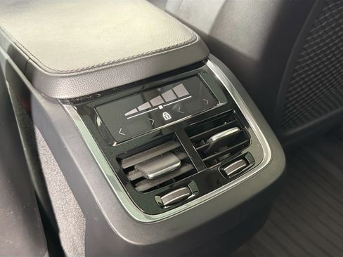 Certified 2023 Volvo XC90 B5 Core w/ Protection Package Premier image 26
