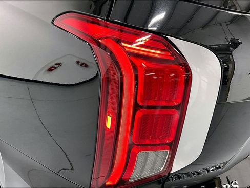 Used 2025 Hyundai Palisade SEL image 40