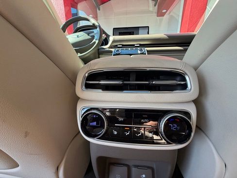 Used 2023 Genesis GV80 2.5T w/ Prestige 20" Package AWD/4WD image 21