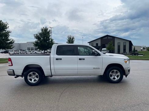 Used 2019 RAM 1500 Tradesman AWD/4WD image 2