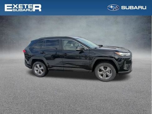 Used 2024 Toyota RAV4 XLE w/ Convenience Package image 2