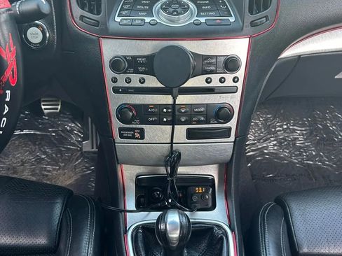 Used 2009 INFINITI G37 Sport w/ Premium Pkg RWD image 13