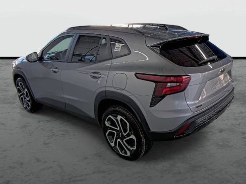 New 2026 Chevrolet Trax RS w/ Sunroof Package image 11