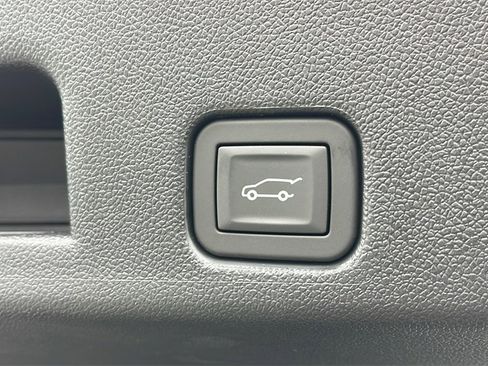 New 2026 GMC Acadia AT4 w/ Luxury Package image 27