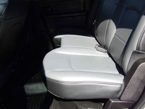 Used 2020 RAM 5500 Tradesman RWD image 31