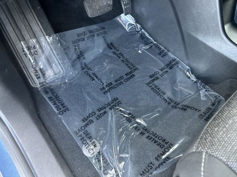 Used 2026 Chevrolet Traverse LT image 17