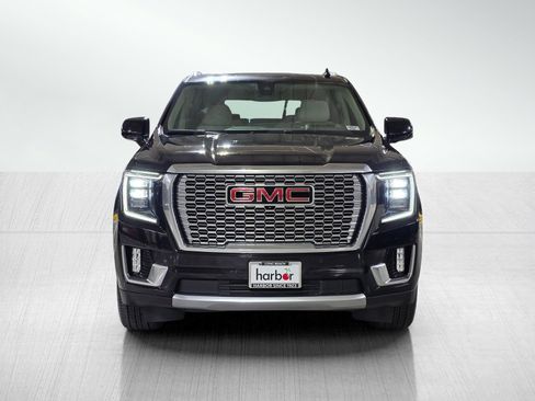Used 2023 GMC Yukon Denali w/ Max Trailering Package image 2