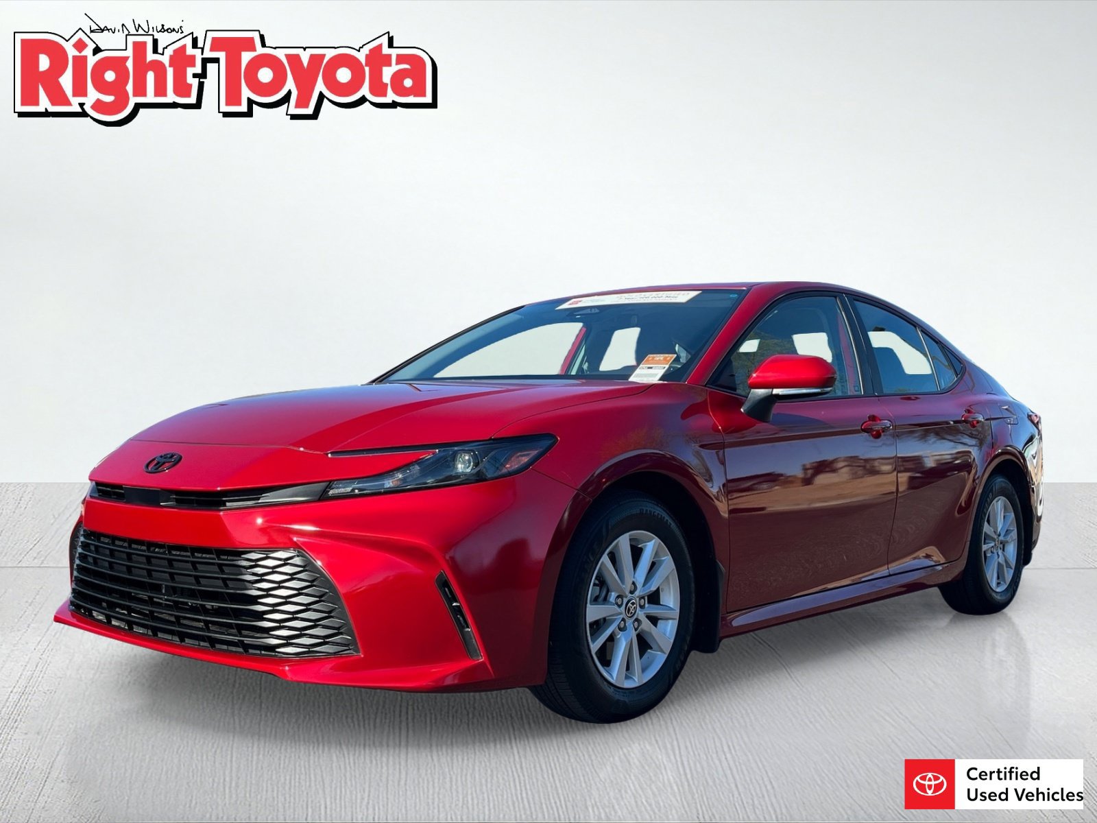 Certified 2025 Toyota Camry LE FWD image 1
