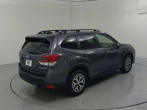Certified 2024 Subaru Forester Premium AWD/4WD image 10