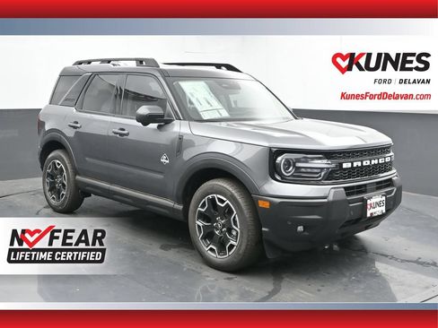 New 2025 Ford Bronco Sport Outer Banks w/ Outer Banks Tech Package+ AWD/4WD image 1