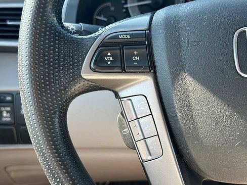 Used 2016 Honda Odyssey SE image 21
