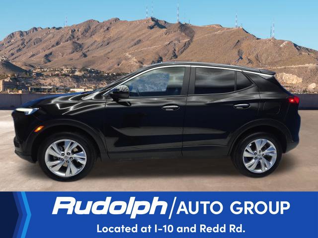 Used 2025 Buick Encore GX Preferred AWD/4WD image 2