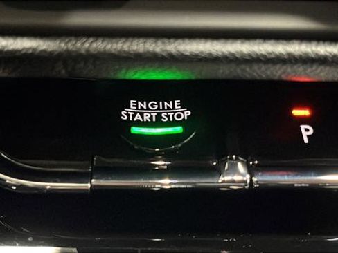 Used 2024 Lincoln Corsair AWD image 22