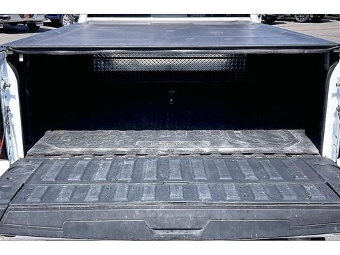 Used 2022 GMC Sierra 3500 Denali w/ Denali Ultimate Package AWD/4WD image 11