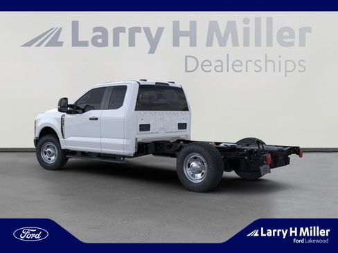 New 2026 Ford F350 XL AWD/4WD image 4
