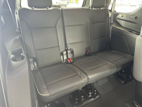 New 2026 GMC Yukon Elevation image 38