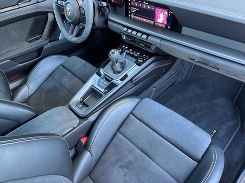 Certified 2023 Porsche 911 Carrera GTS image 16