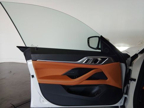 Used 2023 BMW i4 eDrive40 w/ Premium Package image 33