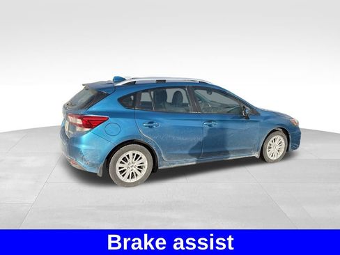 Used 2018 Subaru Impreza 2.0i Premium image 6