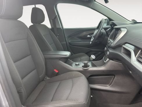 Used 2023 GMC Terrain SLE w/ LPO, Floor Liner Package FWD image 15