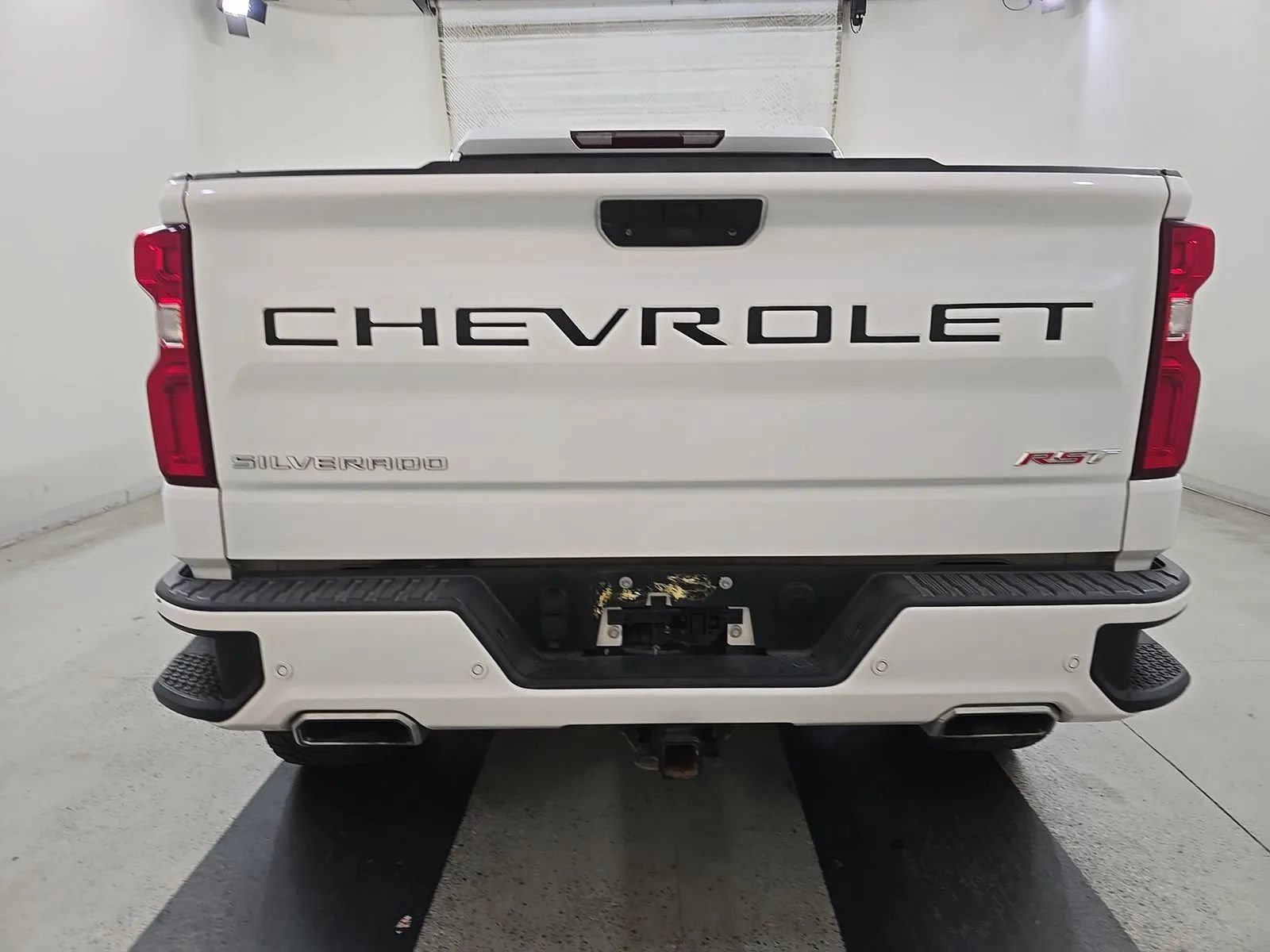 Used 2019 Chevrolet Silverado 1500 RST AWD/4WD image 4