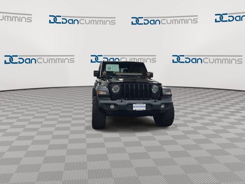Used 2021 Jeep Gladiator Sport w/ Auxiliary Switch Group AWD/4WD image 3