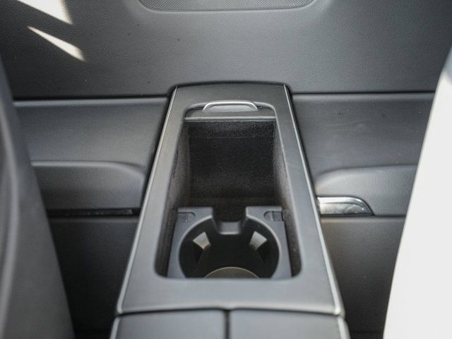 Used 2017 Mercedes-Benz SL 550 image 23
