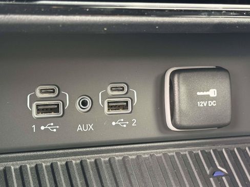 New 2026 Jeep Grand Cherokee Altitude AWD/4WD image 6
