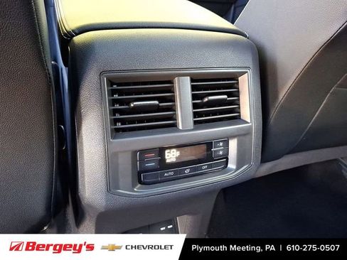 Used 2022 Volkswagen Atlas SE image 28