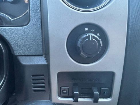 Used 2011 Ford F150 XLT AWD/4WD image 21