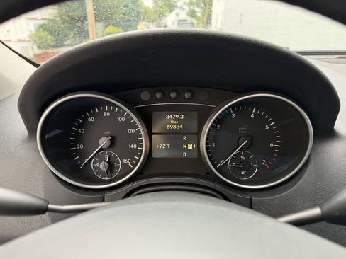 Used 2010 Mercedes-Benz ML 350 4MATIC image 12