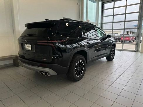 Used 2024 Chevrolet Traverse Z71 AWD/4WD image 33