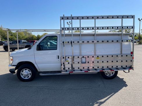Used 2013 Ford E-250 and Econoline 250 w/ PWR Group image 2