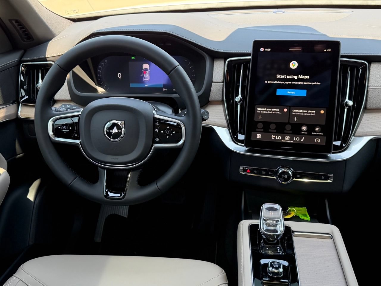 New 2026 Volvo XC90 B5 Core AWD/4WD image 10