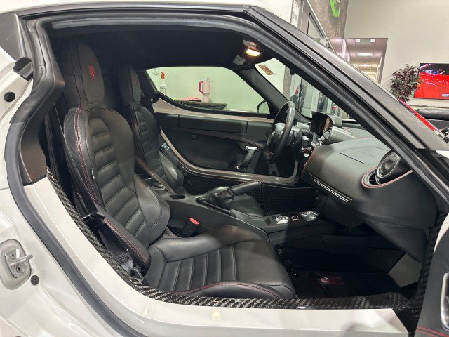 Used 2017 Alfa Romeo 4C Coupe w/ Coupe Track Package 1 RWD image 65