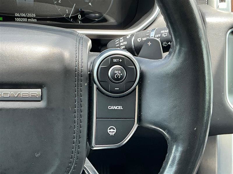 Used 2017 Land Rover Range Rover HSE AWD/4WD image 45