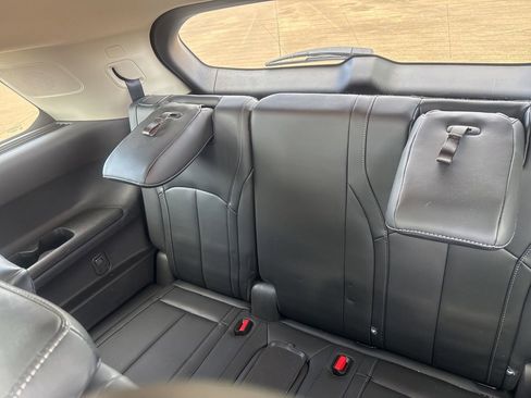 Used 2023 INFINITI QX60 Luxe w/ Cargo Package FWD image 41