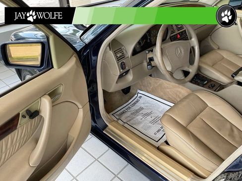 Used 1998 Mercedes-Benz C 280 Sedan image 9