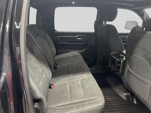 Used 2019 RAM 1500 Big Horn AWD/4WD image 9