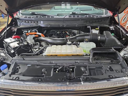 Used 2024 Ford F150 King Ranch w/ FX4 Off-Road Package image 32